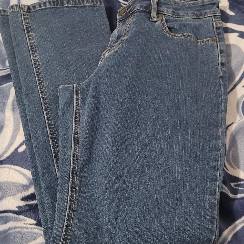 Blue Mountain Classic Blue Women's Straight Leg Jeans